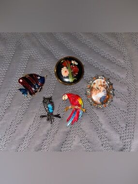 Assorted Vintage Enamel & Painted Brooches - Colorful Bird & Floral Pins